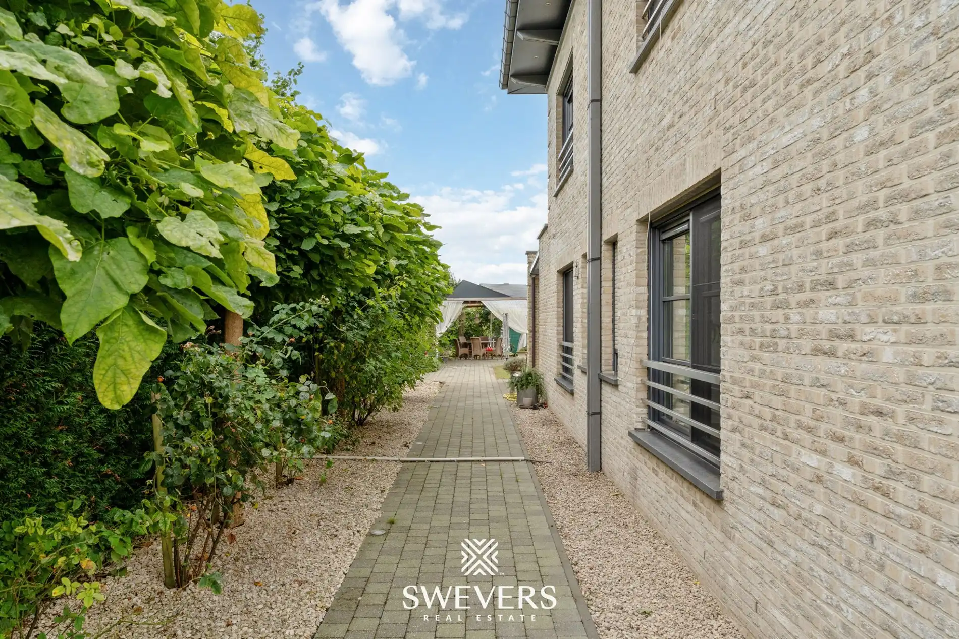 Topwoning voor grote gezinnen met luxe afwerking foto 36