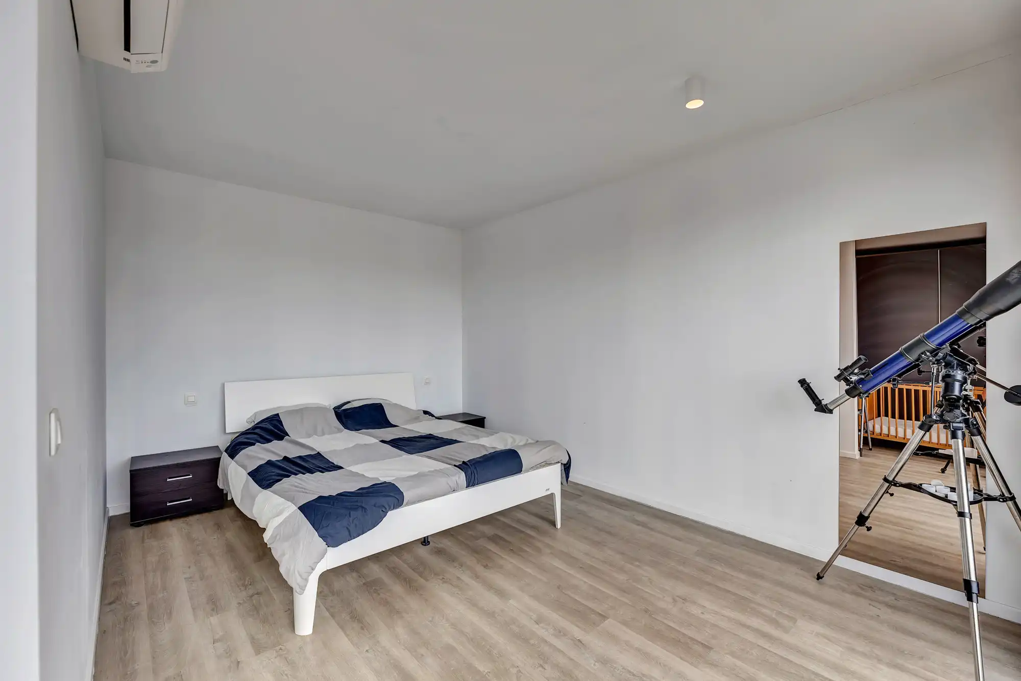 Uniek handelspand en exclusieve duplex te koop in Lennik! foto 16