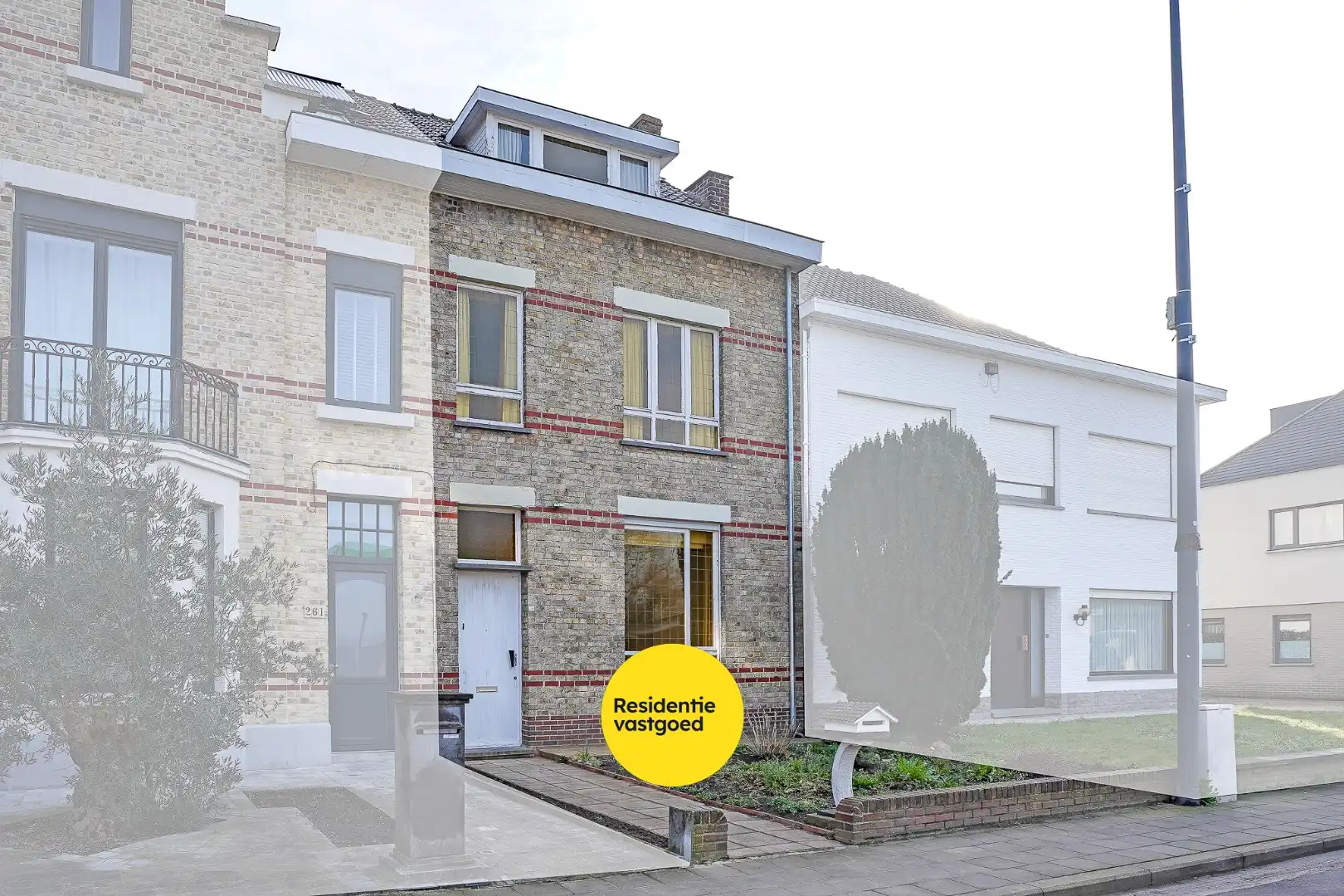 Renovatiewoning met 5 slaapkamers en zonnige tuin in het centrum van Woumen (Diksmuide) foto 14