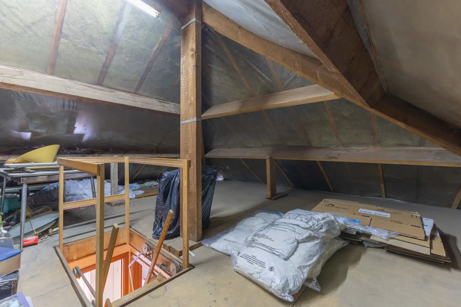 Rustig gelegen woning met 3 slaapkamers en tuin foto 17