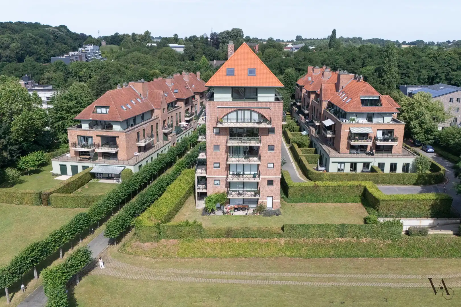 Ruim hoekappartement met uitzonderlijke tuin in groene parkresidentie nabij het centrum van Leuven foto 20