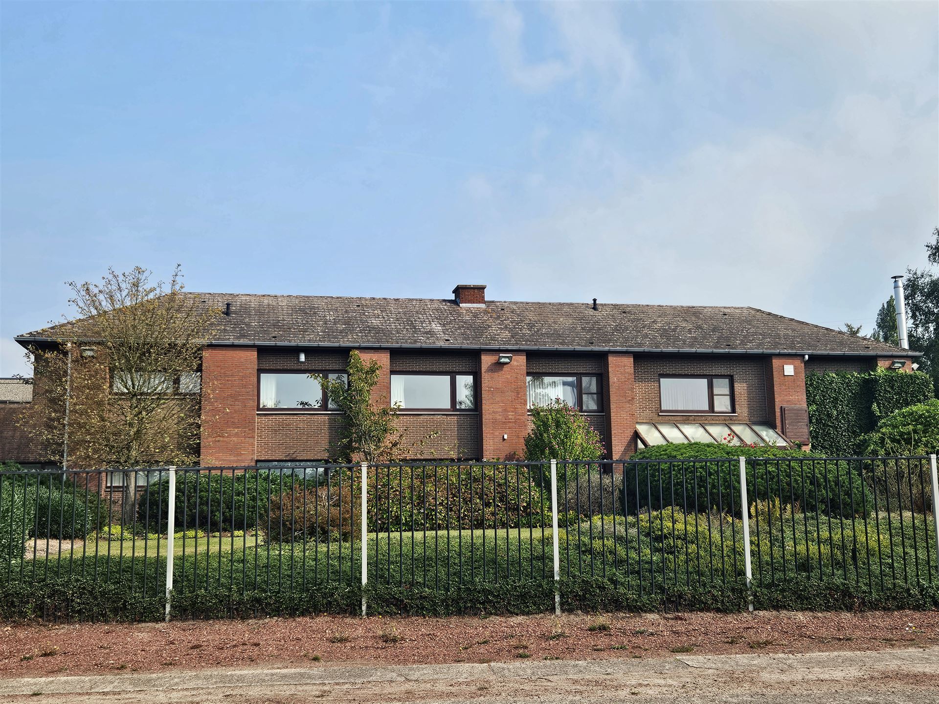 handelspand met woonst foto 2