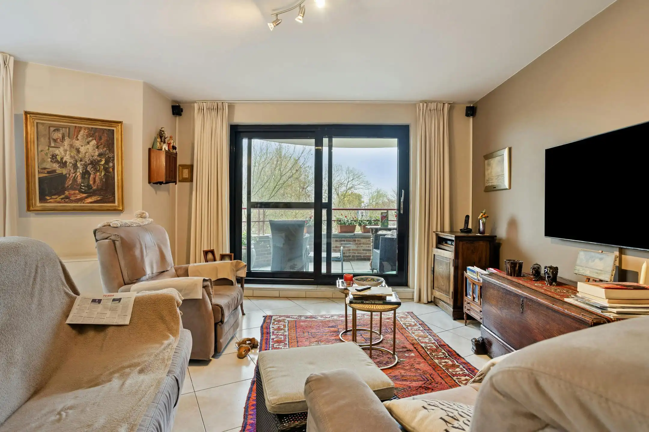 Appartement aan het water te koop met 2 slaapkamers en garage!  foto 5