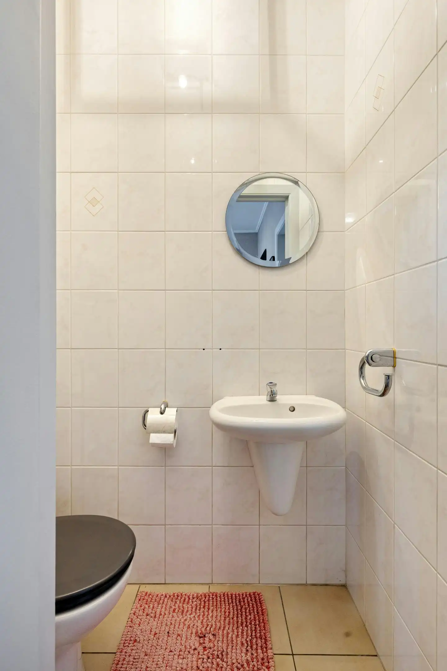 Gezinswoning met 3 slaapkamers en ruime garage op topligging foto 11