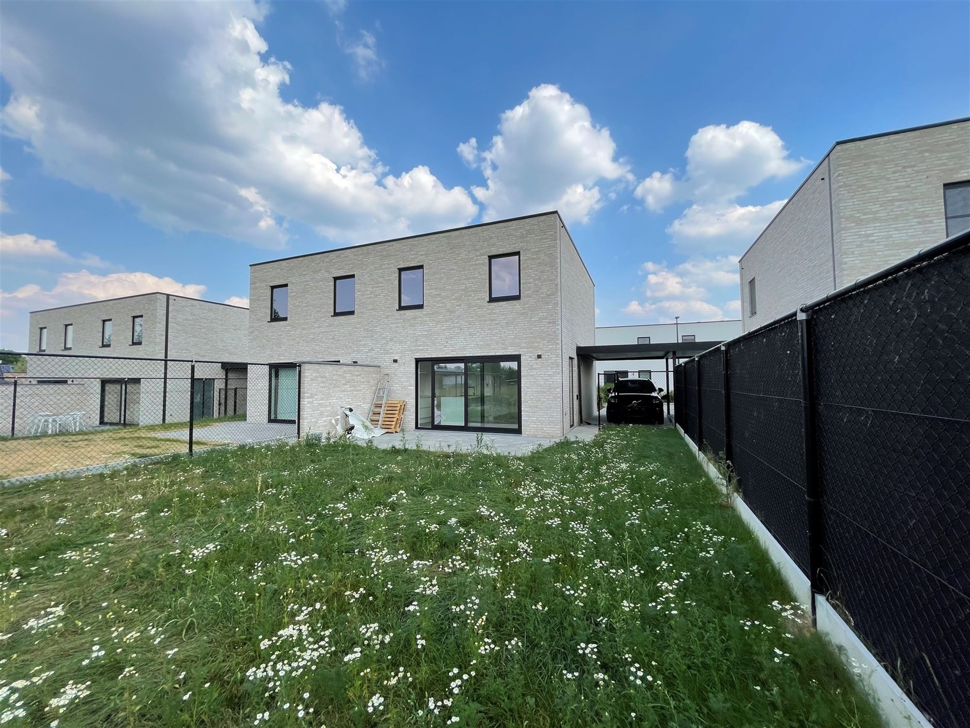 Nieuwbouwwoning te huur Zwevegem foto 8