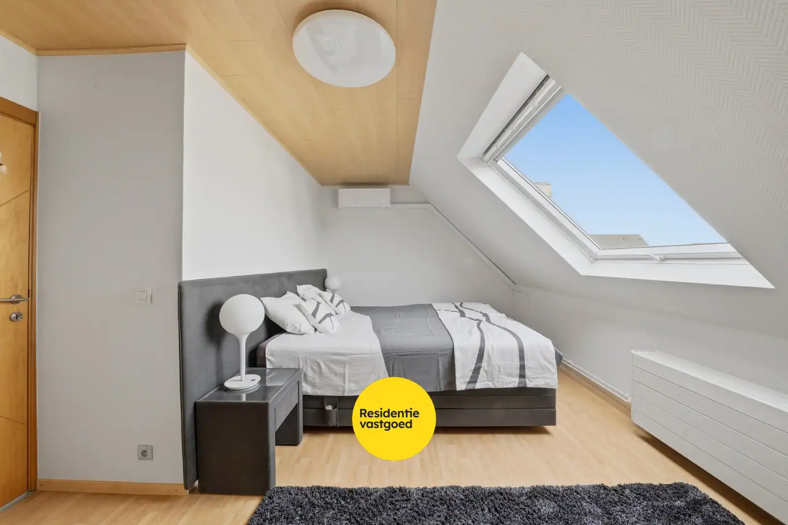 Instapklare bel-étagewoning met dubbele garage te Stene foto 15