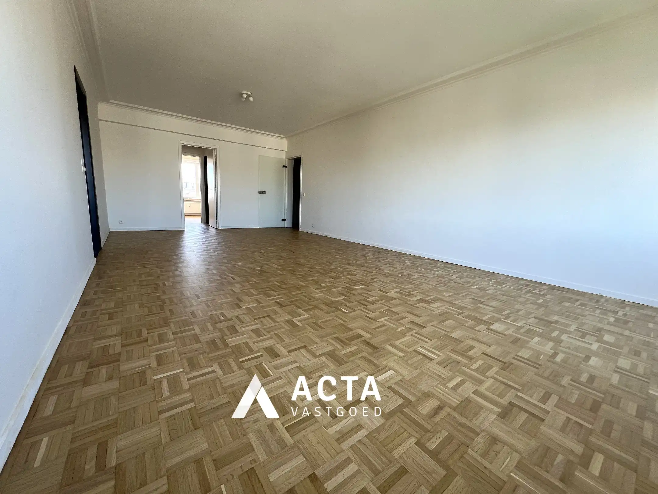 Appartement met twee slaapkamers op het Leopold I-Plein foto 5
