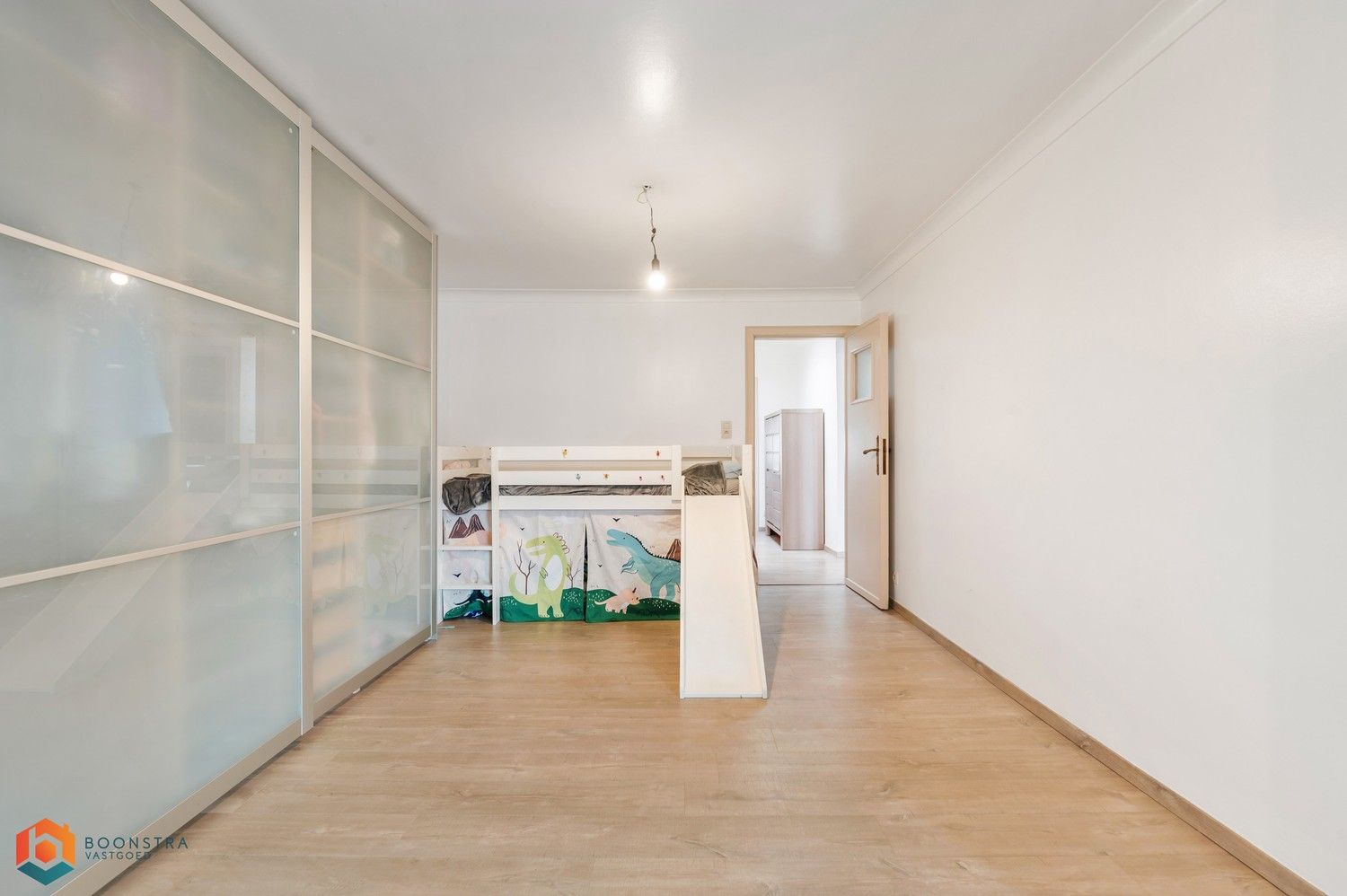 Instapklaar appartement met 1 slpkr te hartje Mechelen foto 6