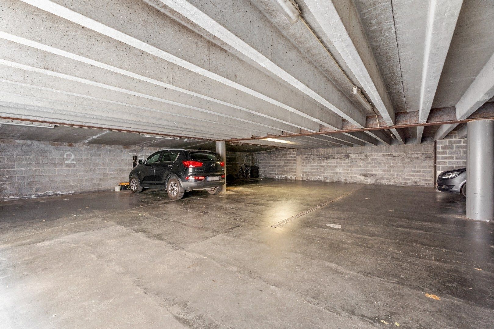 Uniek triplex met zonneterras van 75 m² in hartje Ieper foto 18