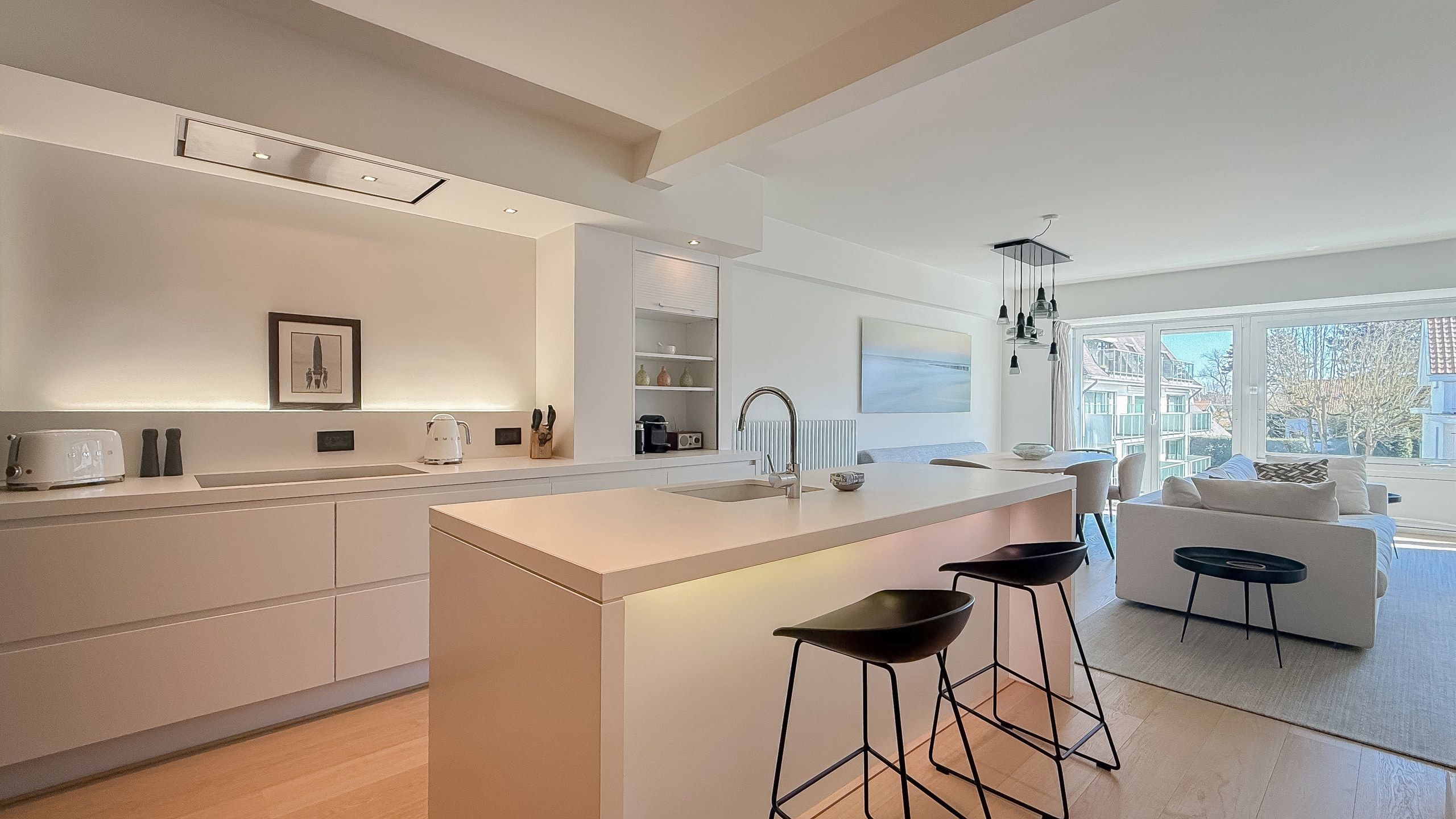 Exclusief hedendaags appartement op toplocatie in het Zoute  foto 9