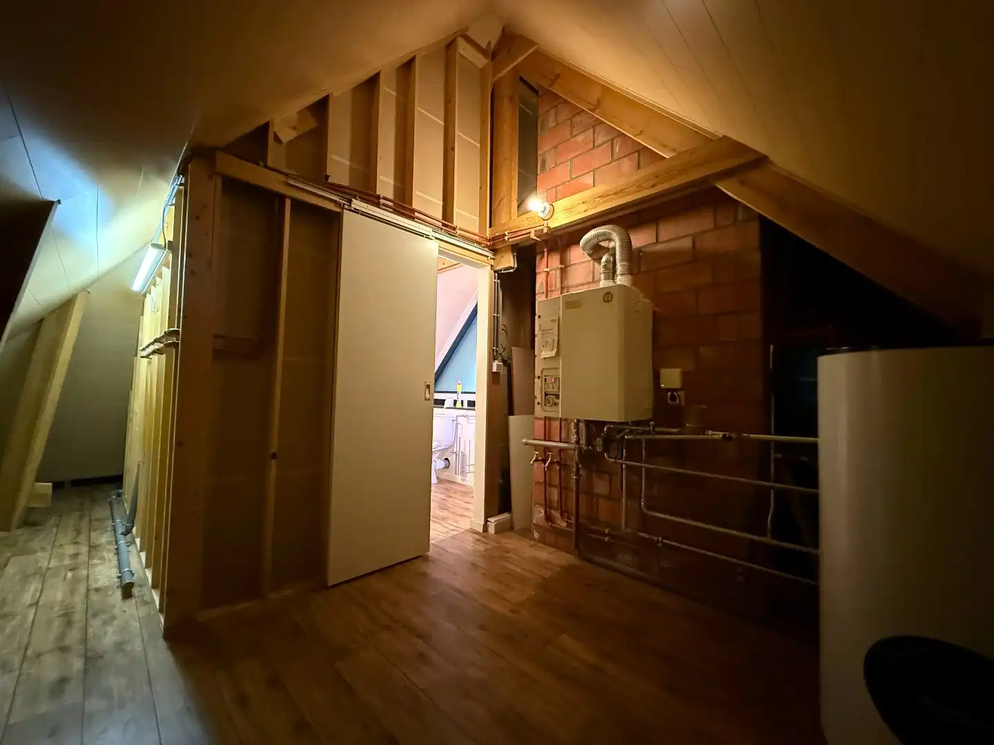 Riant en bemeubeld appartement met 5 slpks en daktuin in Balen-centrum ! foto 39
