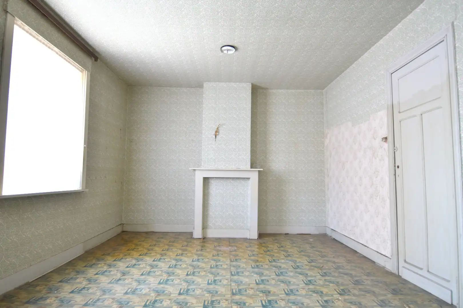Karaktervolle woning met 3 slaapkamers en naastgelegen polyvalente ruimte (ca. 105 m²) te koop in Beveren-Leie foto 14