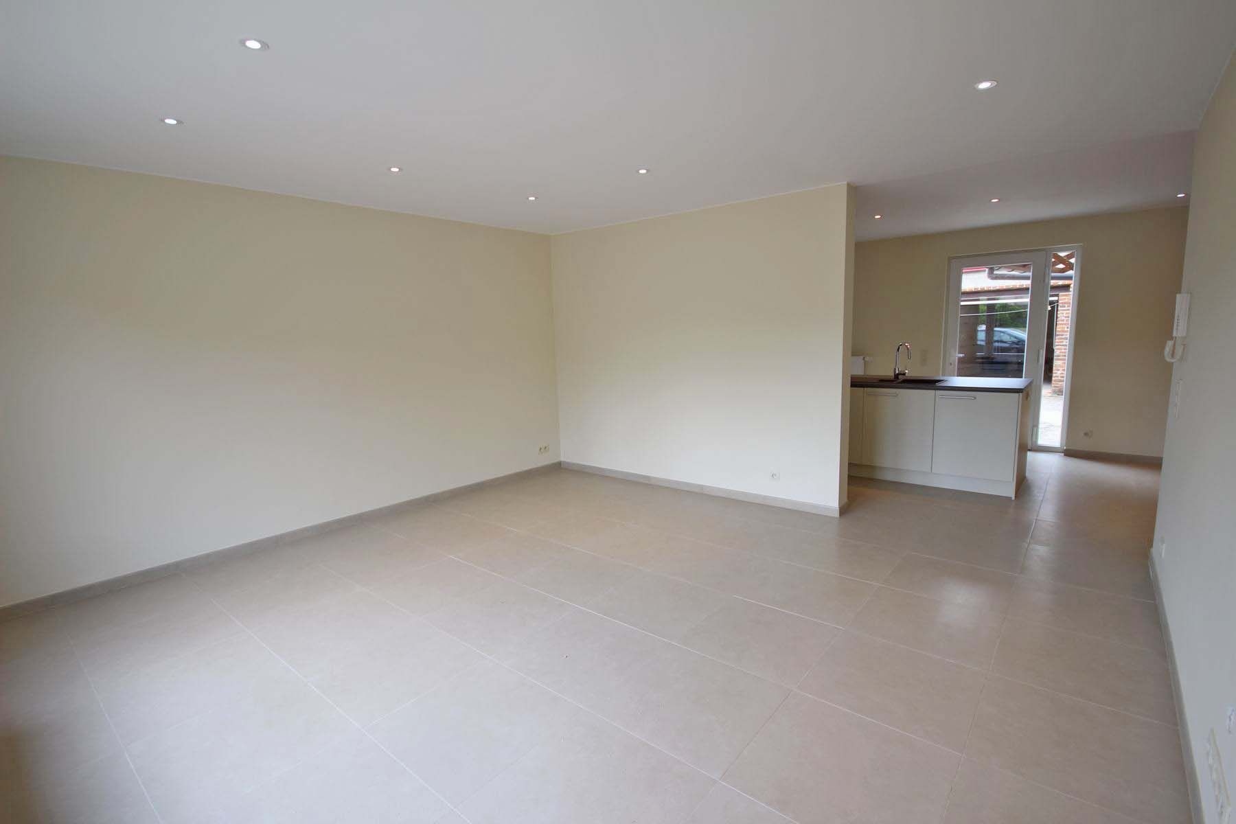 Appartement te huur foto {{pictureIndex}}