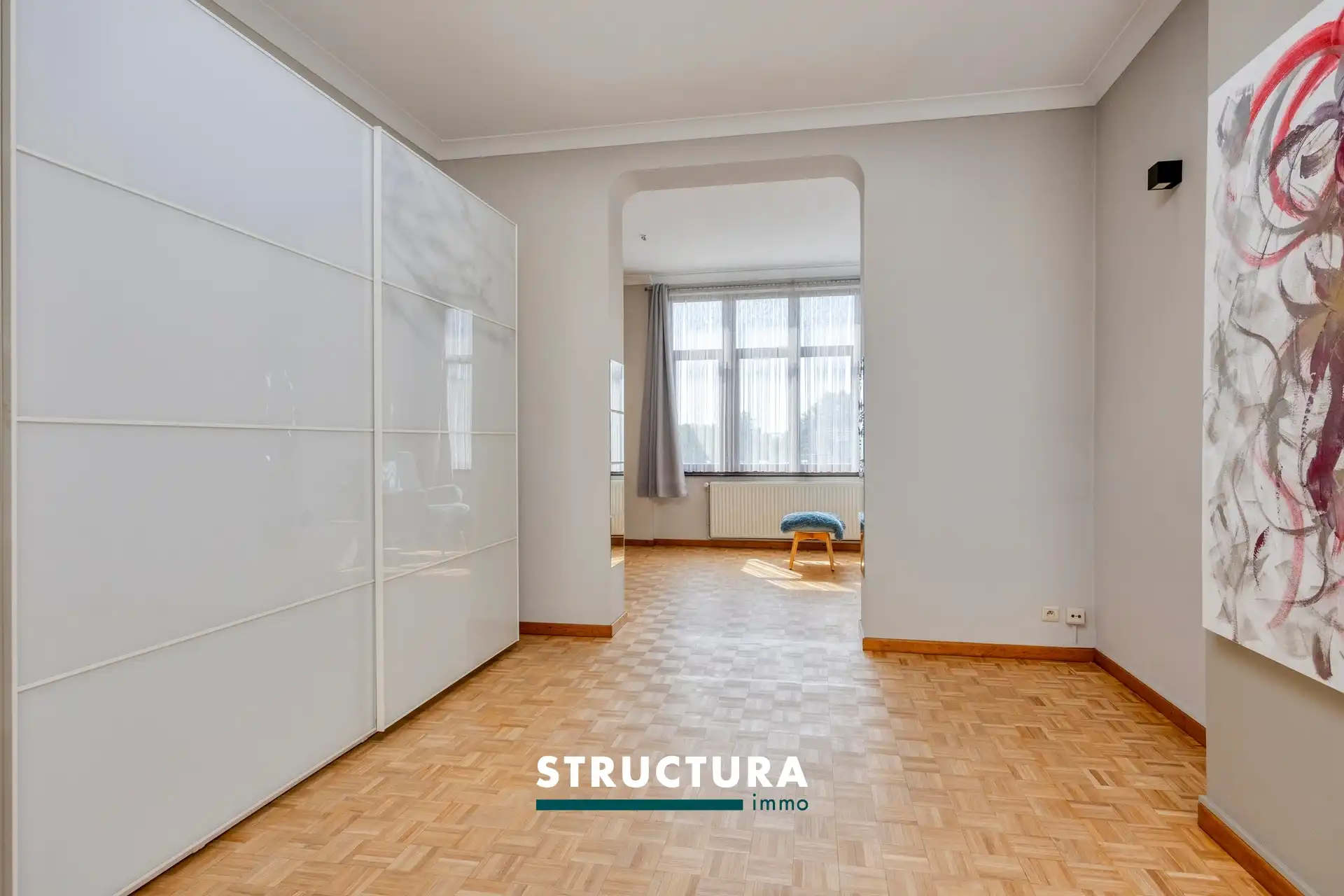 Ruime en lichtrijke woning met een aangename zuidgerichte tuin. foto 25