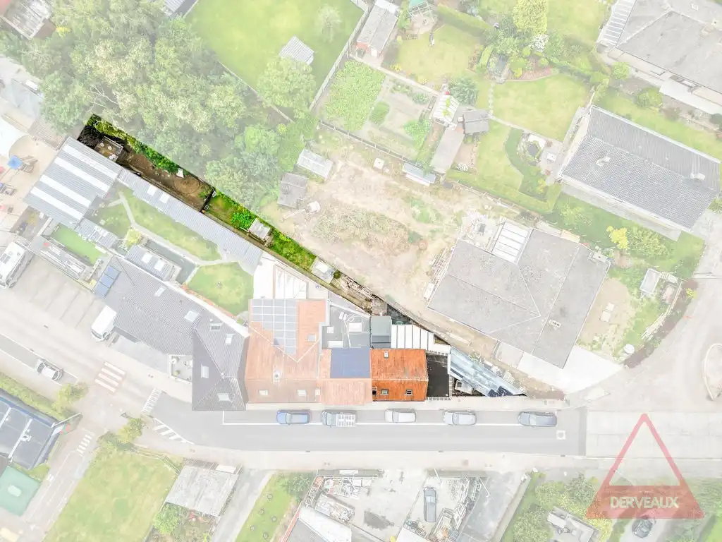 Beselare – Woning met 2 slaapkamers, garage en carport in het centrum foto 3