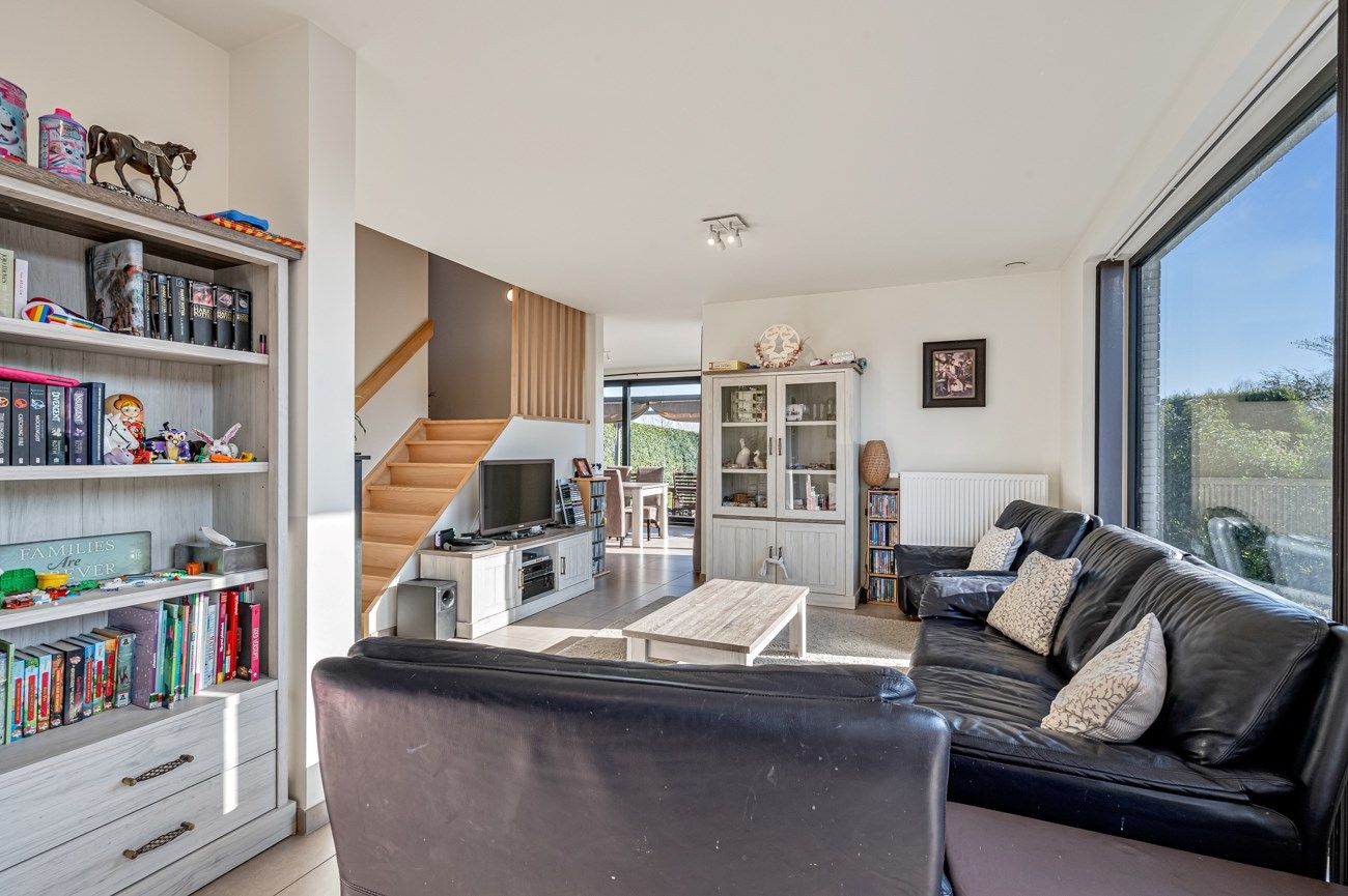 Instapklare woning met 4 slaapkamers en een eindeloos uitzicht foto 2