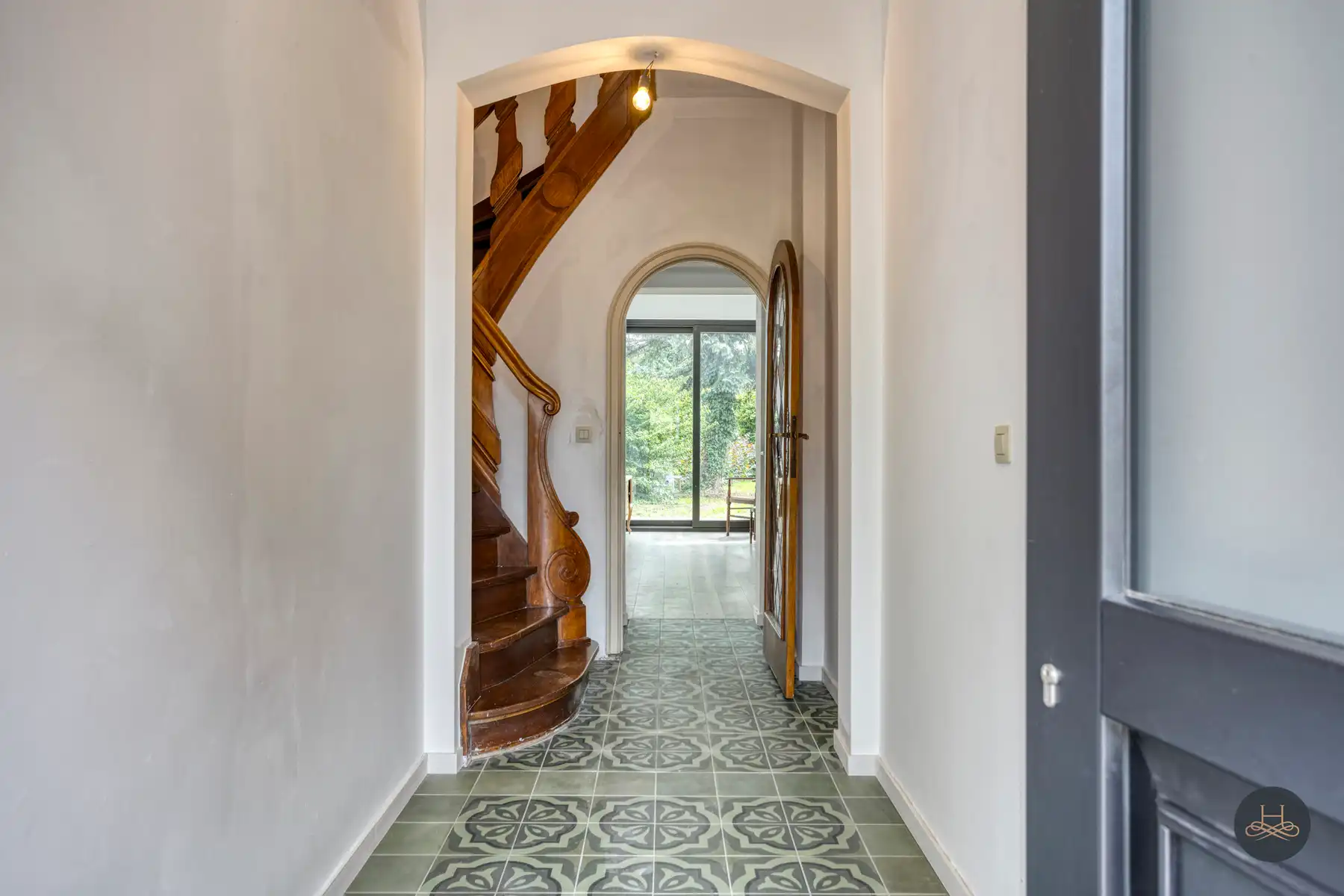 Prachtige, elegant gerenoveerde woning met ruimte en comfort foto 9