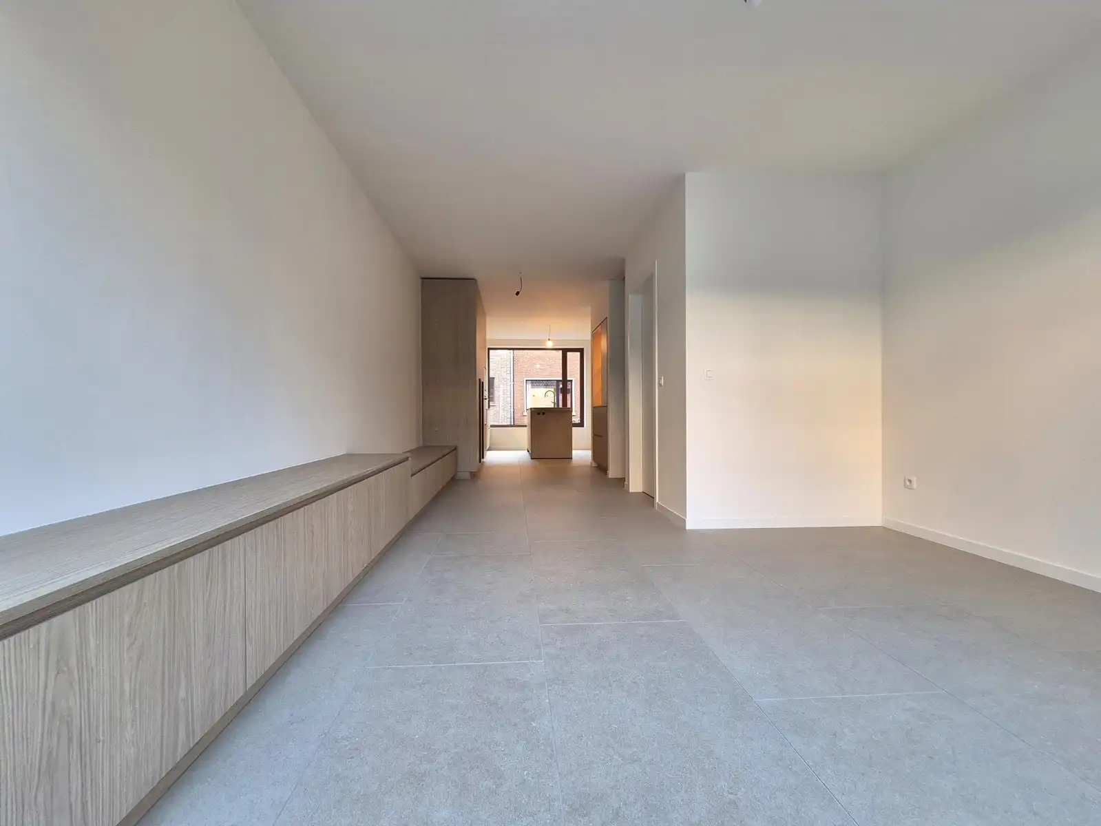 Nieuwbouw beste technieken én afwerking (ingebouwde kasten)! foto 8