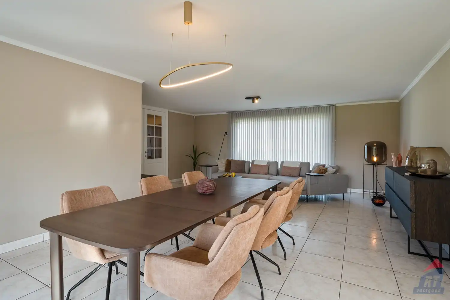 Ruime gelijkvloerse woning op een prachtig perceel van 35a 50ca met weide en stal in Alken foto 8