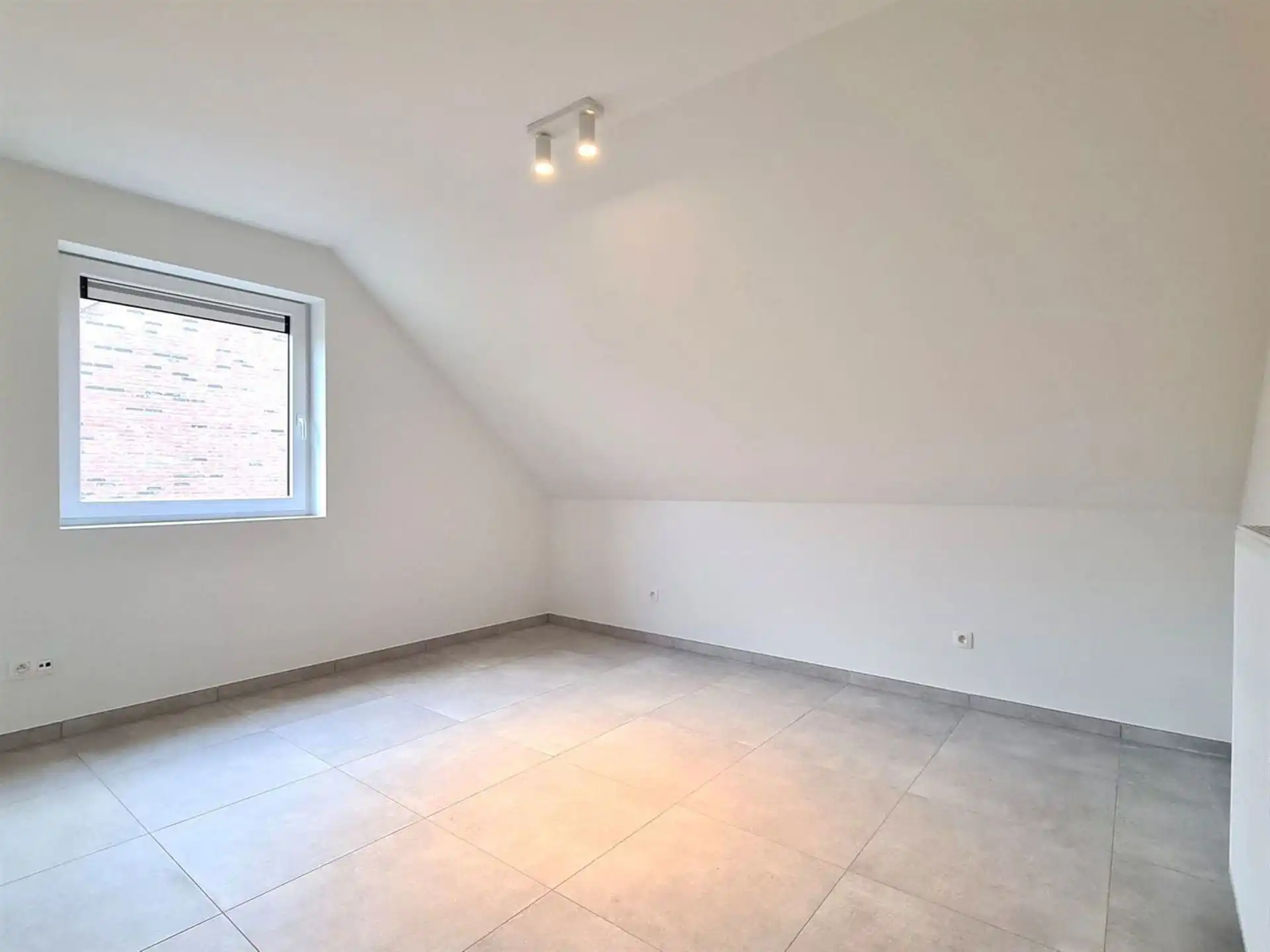 MOOI ENERGIEZUINIG NIEUWBOUWAPPARTEMENT met 3 SLK en TERRAS! foto 9