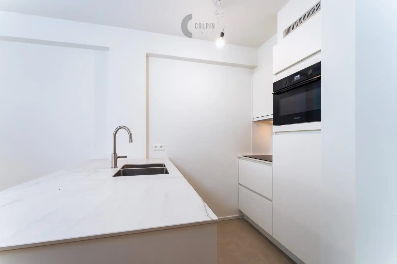 Instapklaar appartement vlakbij de Zeedijk van Knokke-Heist foto 5