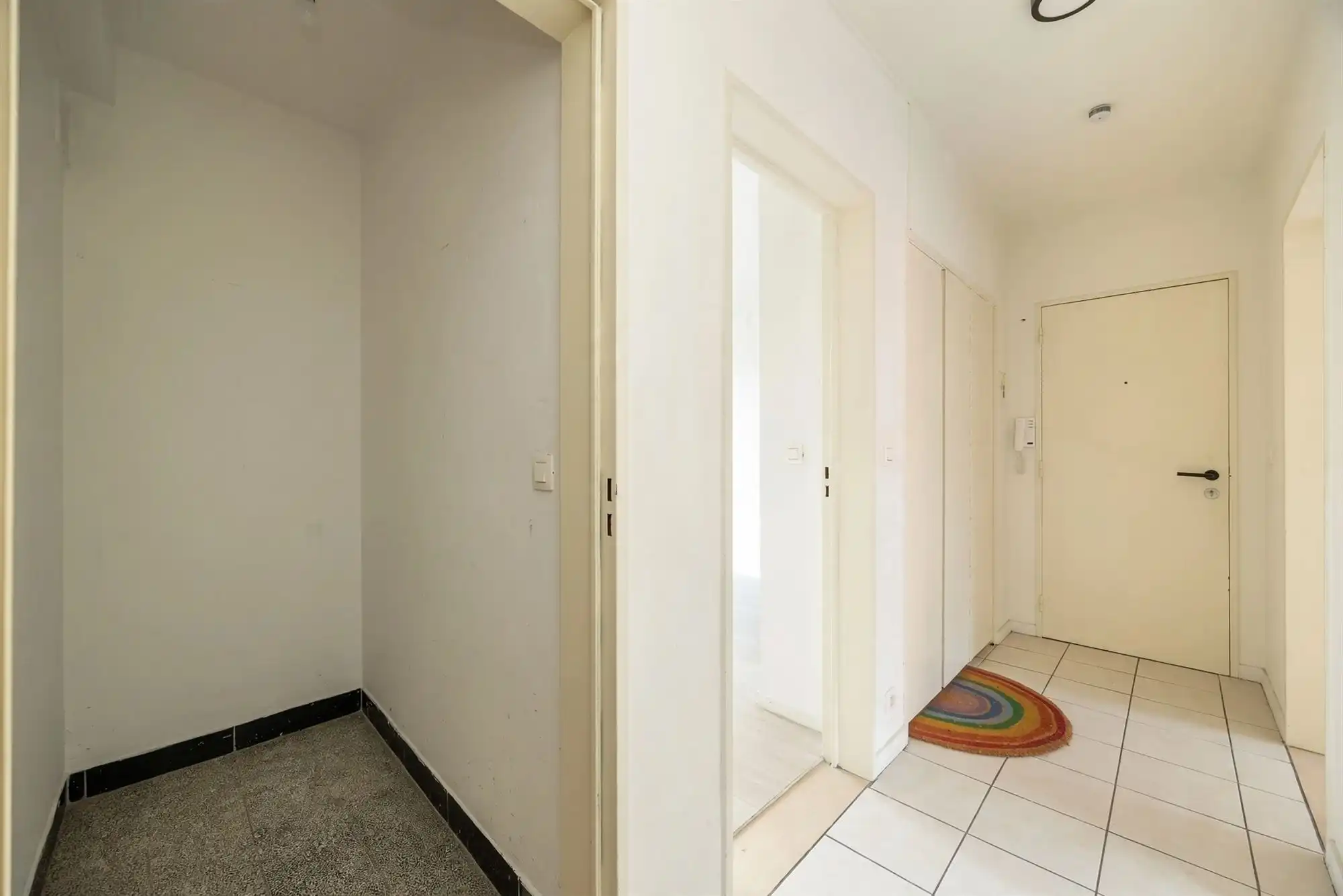 Ruim appartement met 3 slaapkamers en staanplaats foto 17