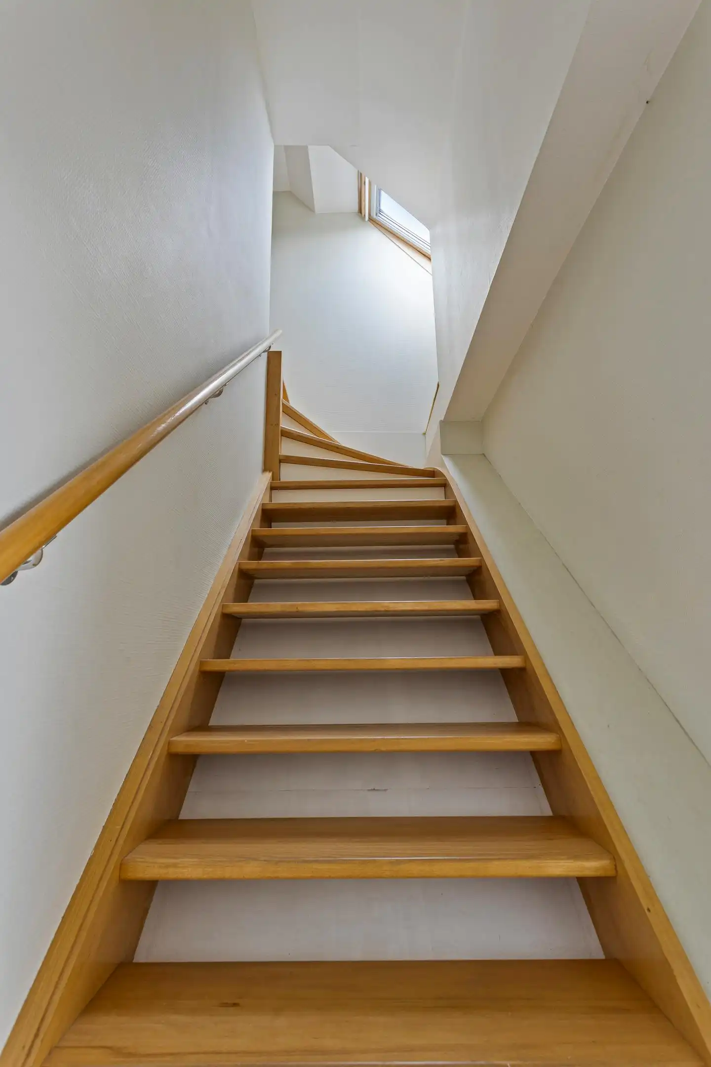 Duplexappartement aan de dorpskern van Kortessem foto 9