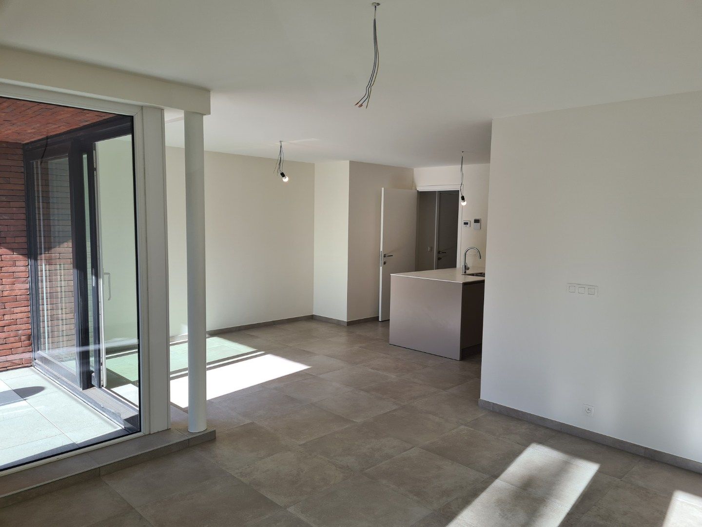 Energiezuinig nieuwbouwappartement met 2 slaapkamers foto {{pictureIndex}}