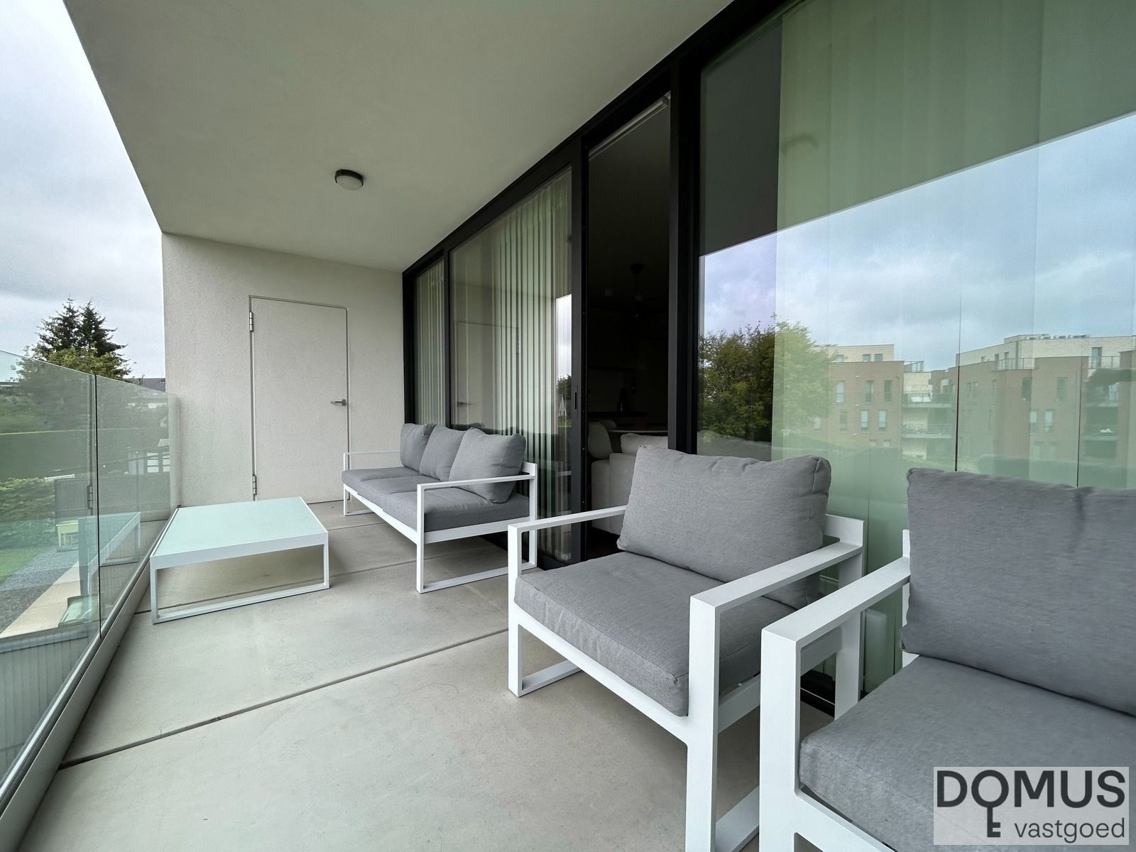 Charmant 1-slaapkamerappartement met terras en garage foto 10