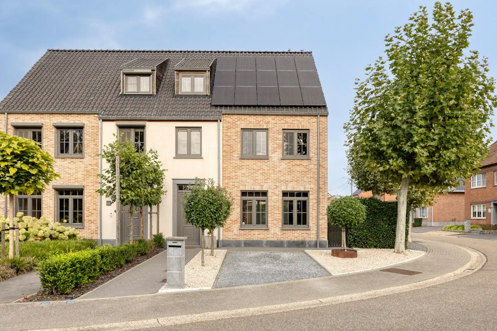Recente instapklare woning met 3/4 slaapkamers, rustig gelegen te Ham ! foto 25