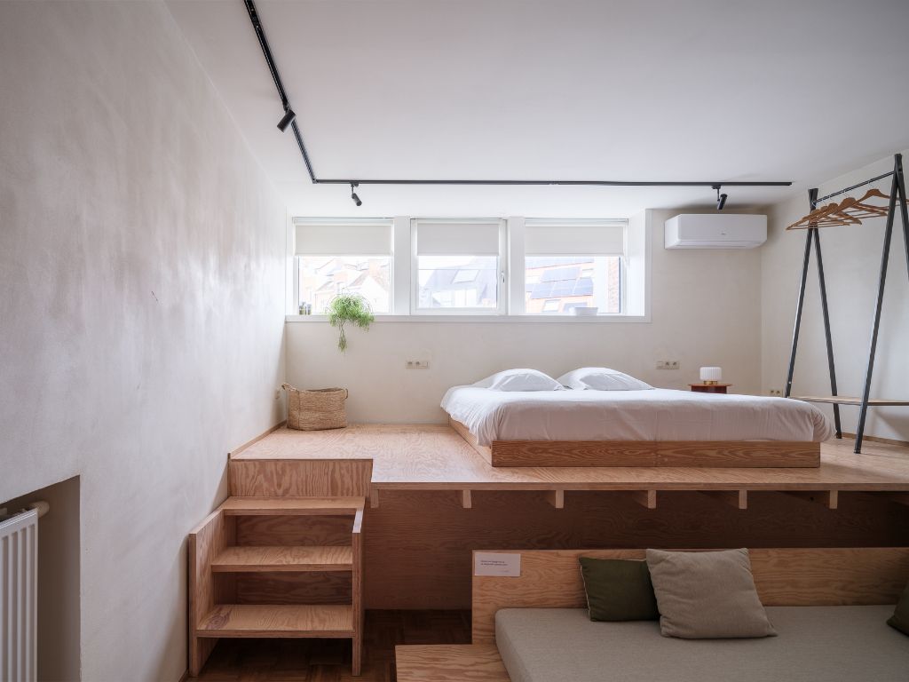 Bijzonder duplexappartement (240 m²) met vier slaapkamers, telkens met eigen sanitair en buitenruimte, gelegen in een kleinschalige residentie nabij het Zuid. foto 19