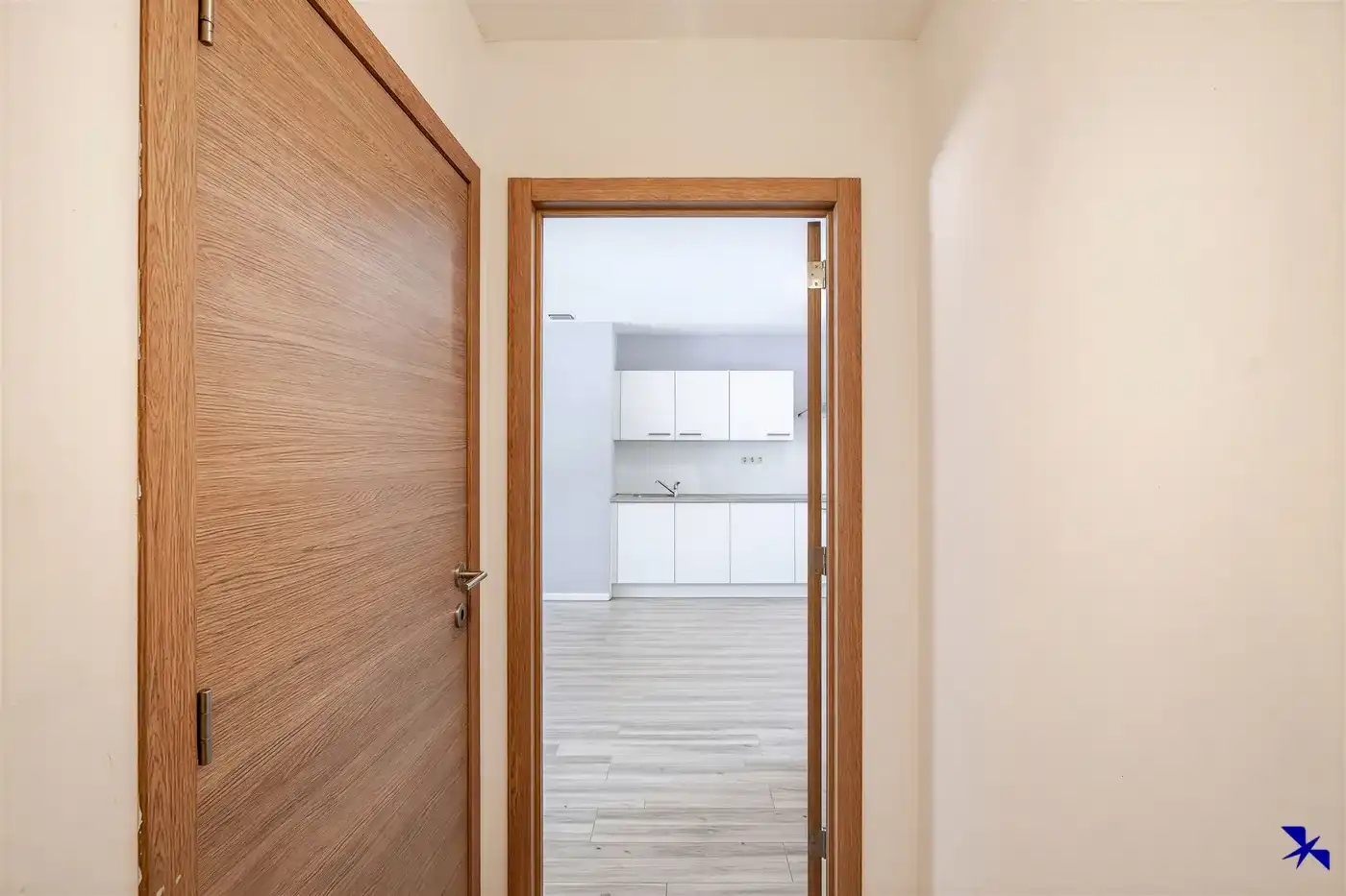 Modern 2-slaapkamer appartement uit 2014 nabij het centrum van Willebroek foto 2