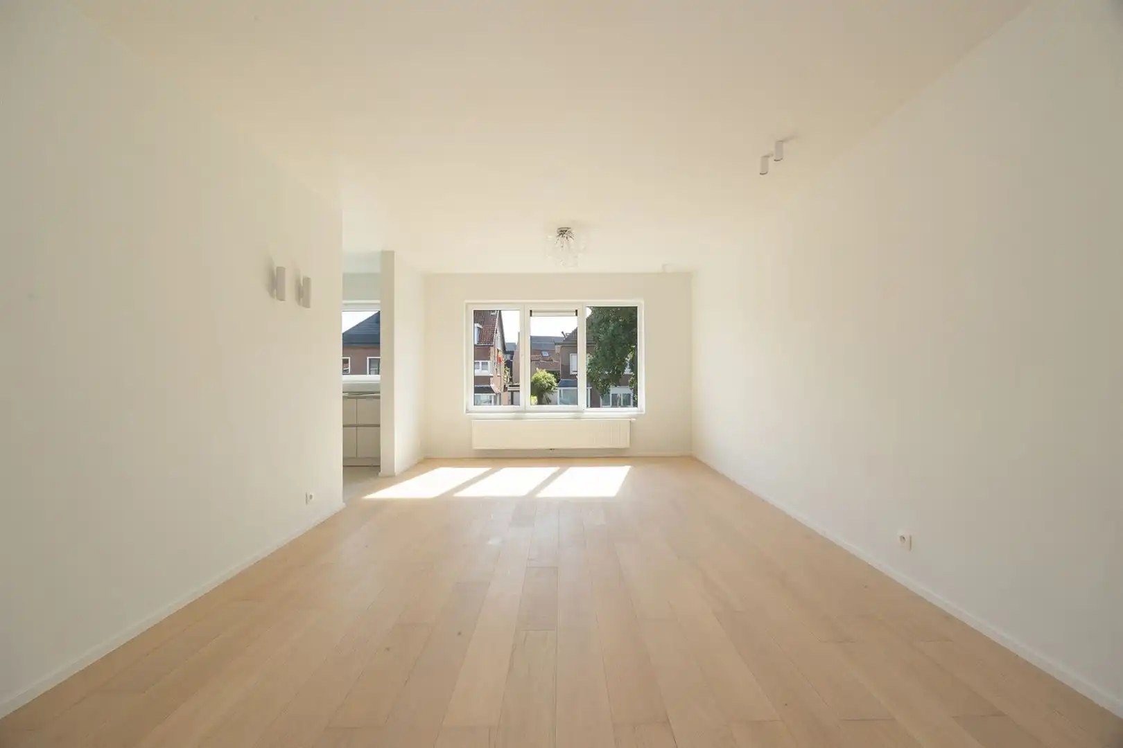 Gerenoveerd blokje met 3 Appartementen foto 11