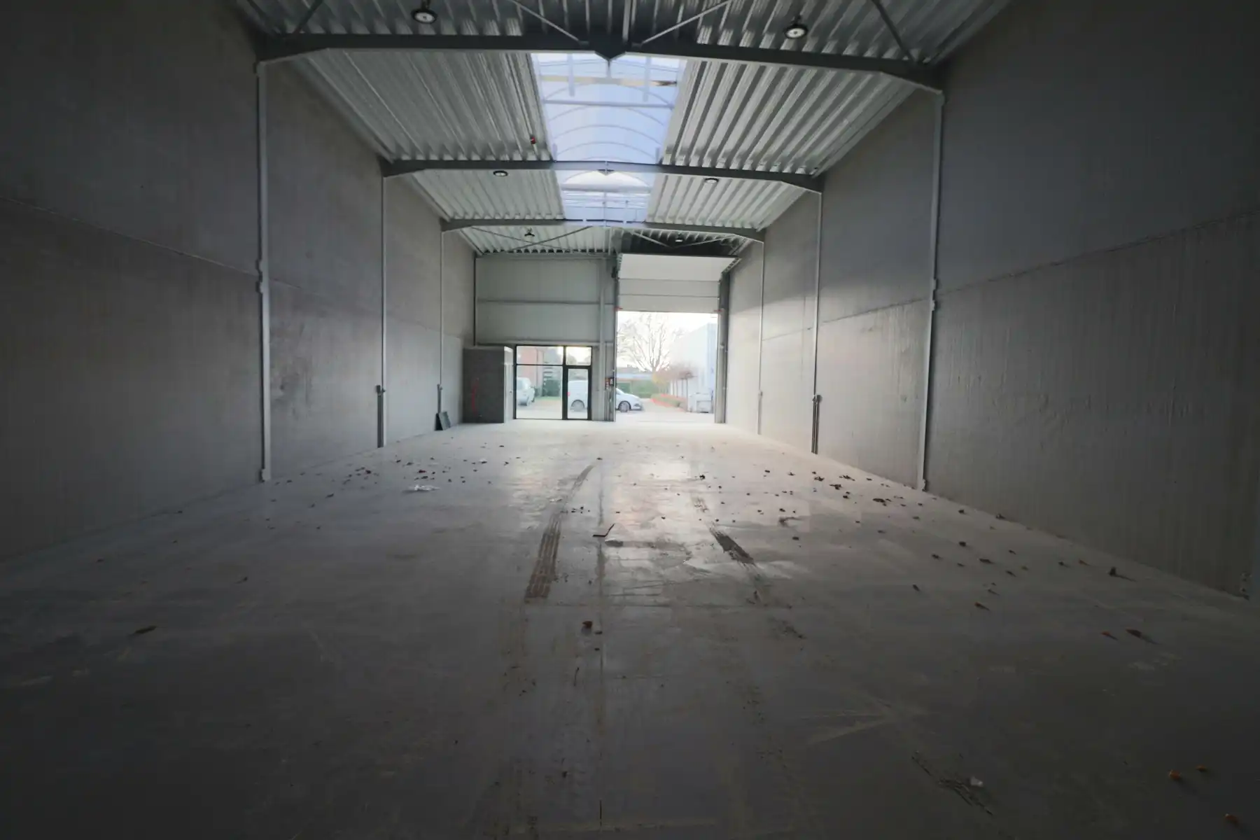 Een nieuwbouw opslag- / bedrijfsruimte van 275 m². foto 7