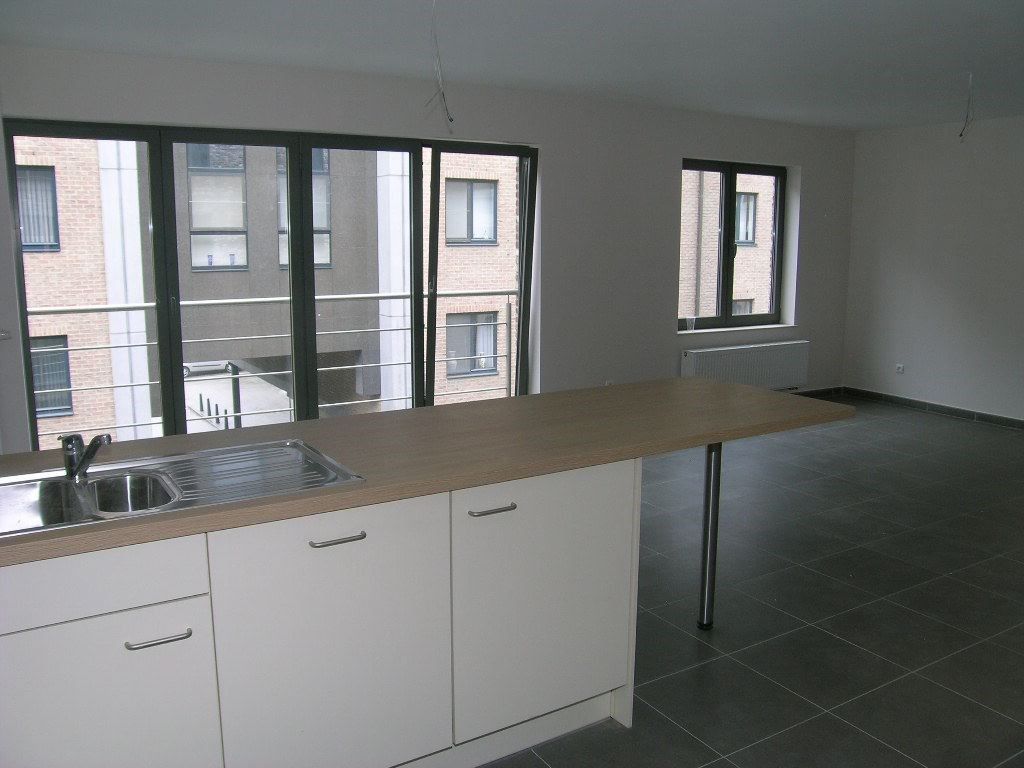 Modern appartement met 2 slpks in centrum Tienen foto 3