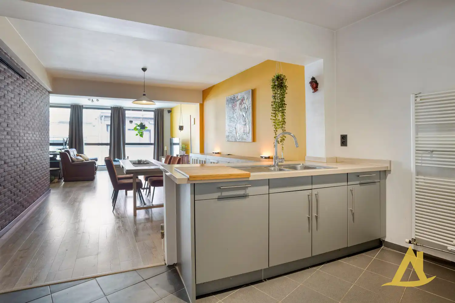 INSTAPKLAAR APPARTEMENT IN HET HART VAN DIEST! foto 8