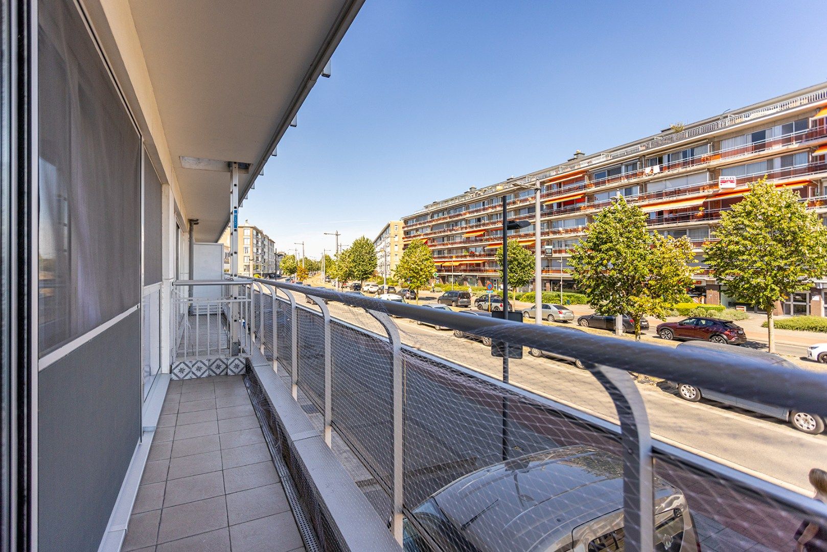 Instapklaar 1 slaapkamer appartement met terras en garagebox! foto {{pictureIndex}}