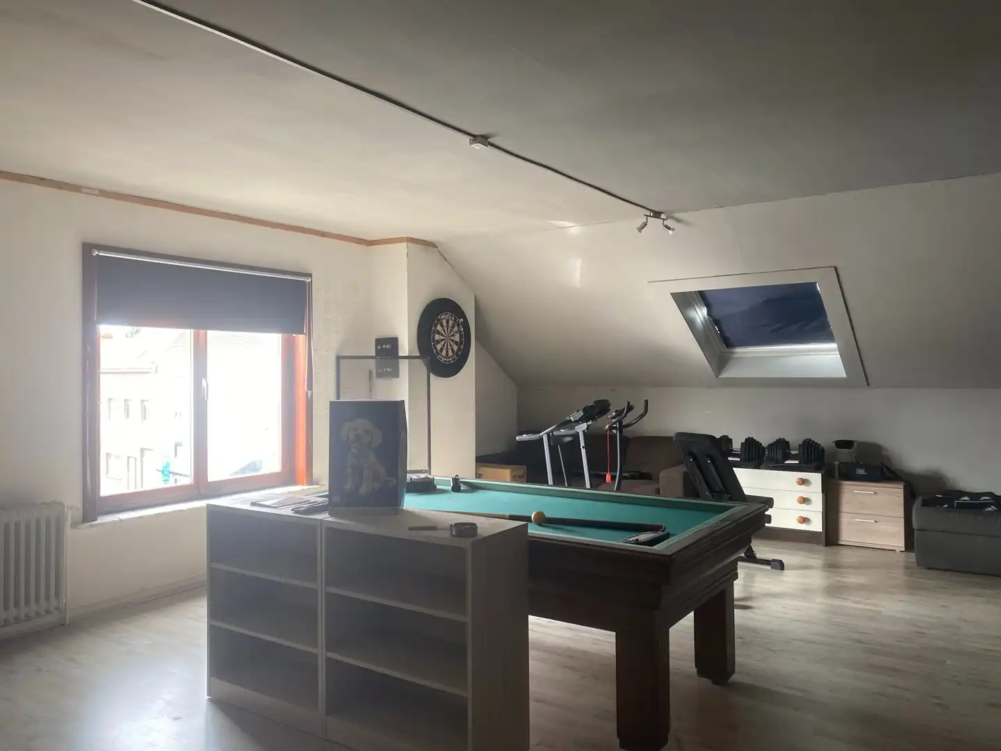 Ruime hoekwoning foto 9