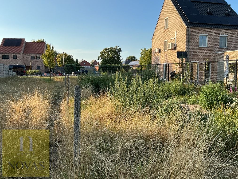 Bouwgrond in heel rustige straat te Lutlommel, 5are60 open bebouwing foto 8