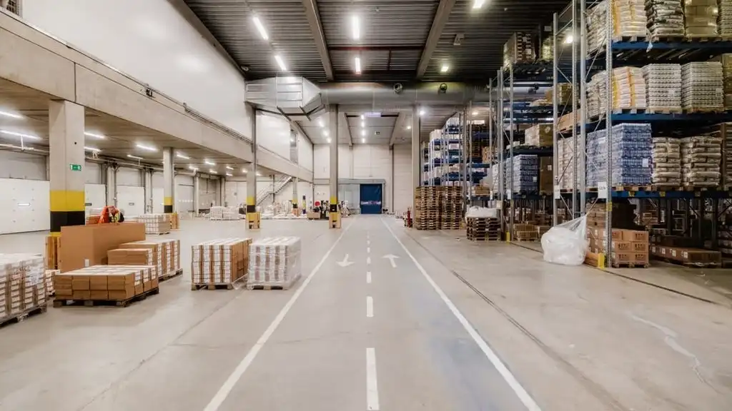 Logistiek magazijn te huur in industriezone van Londerzeel foto 2