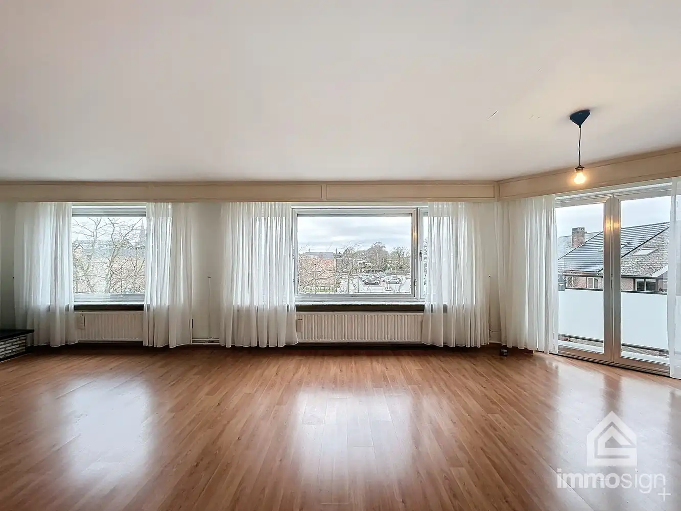 Appartement op het Nevenplein met drie slaapkamers! foto 6