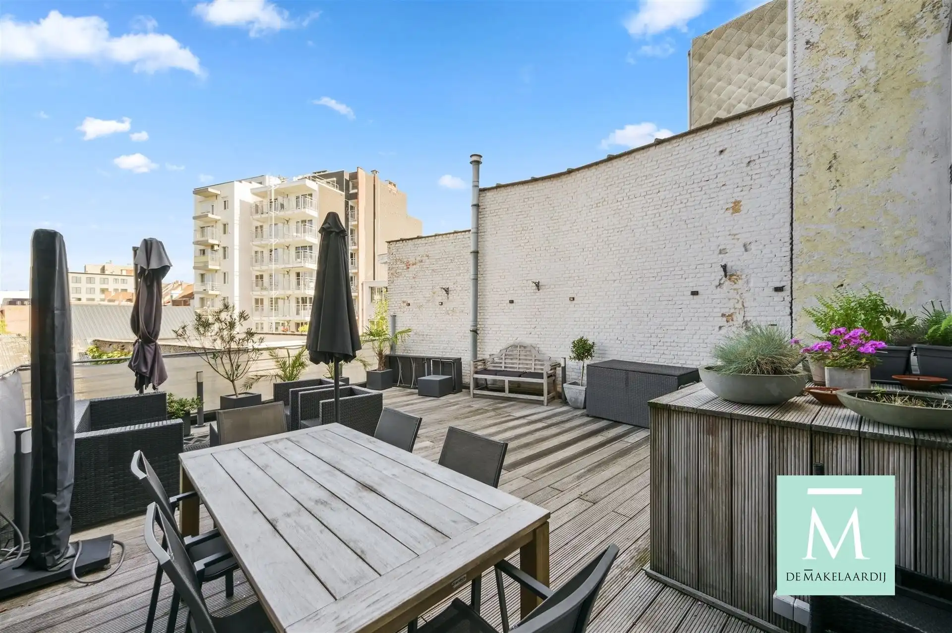 Prachtige handelswoning met overdekte garage nabij de vaart te Mechelen foto 16