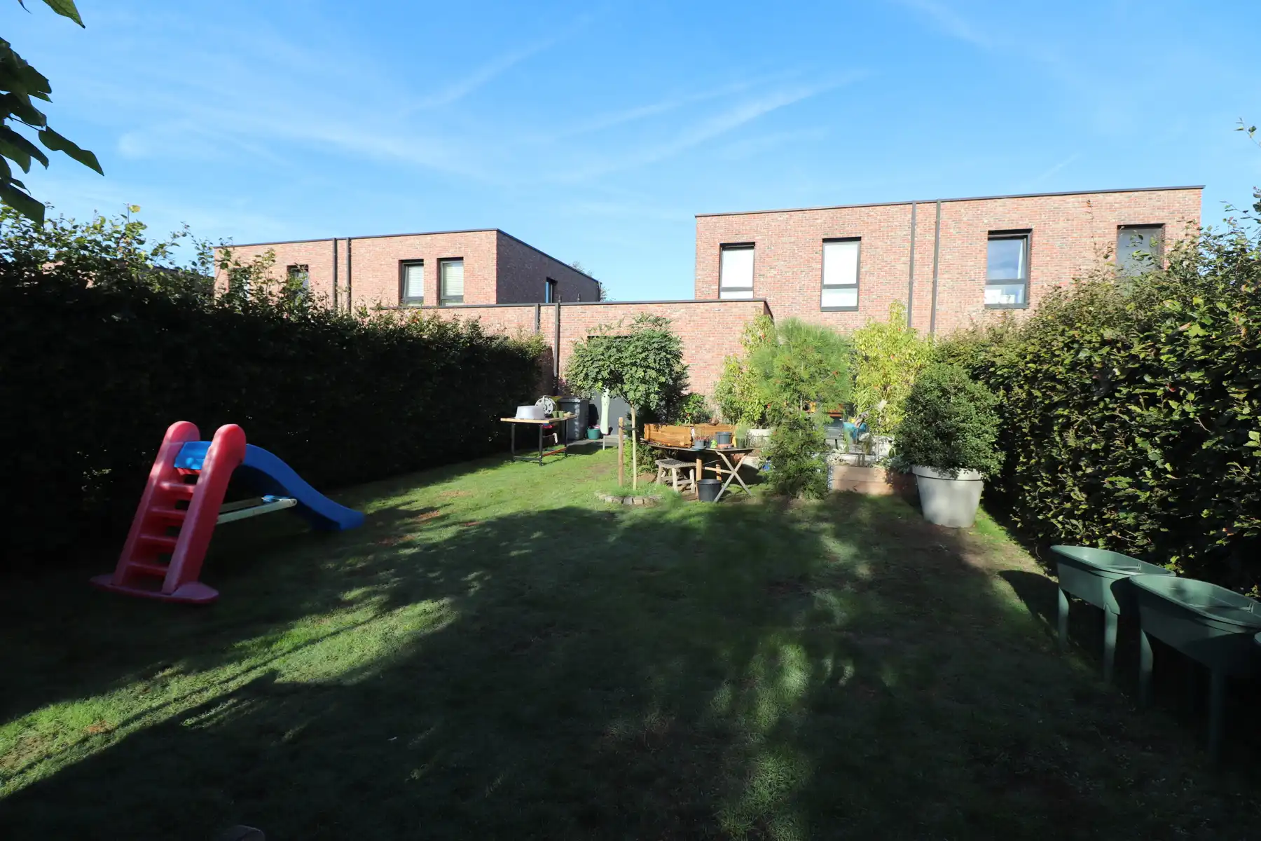 Een energiezuinige woning met 2 slaapkamers, tuin en garage. foto 16