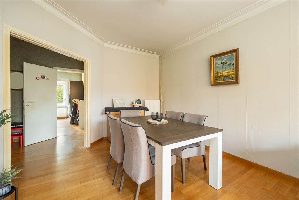 Ruime bel-etage met 3 slpk en gezellige tuin foto 5