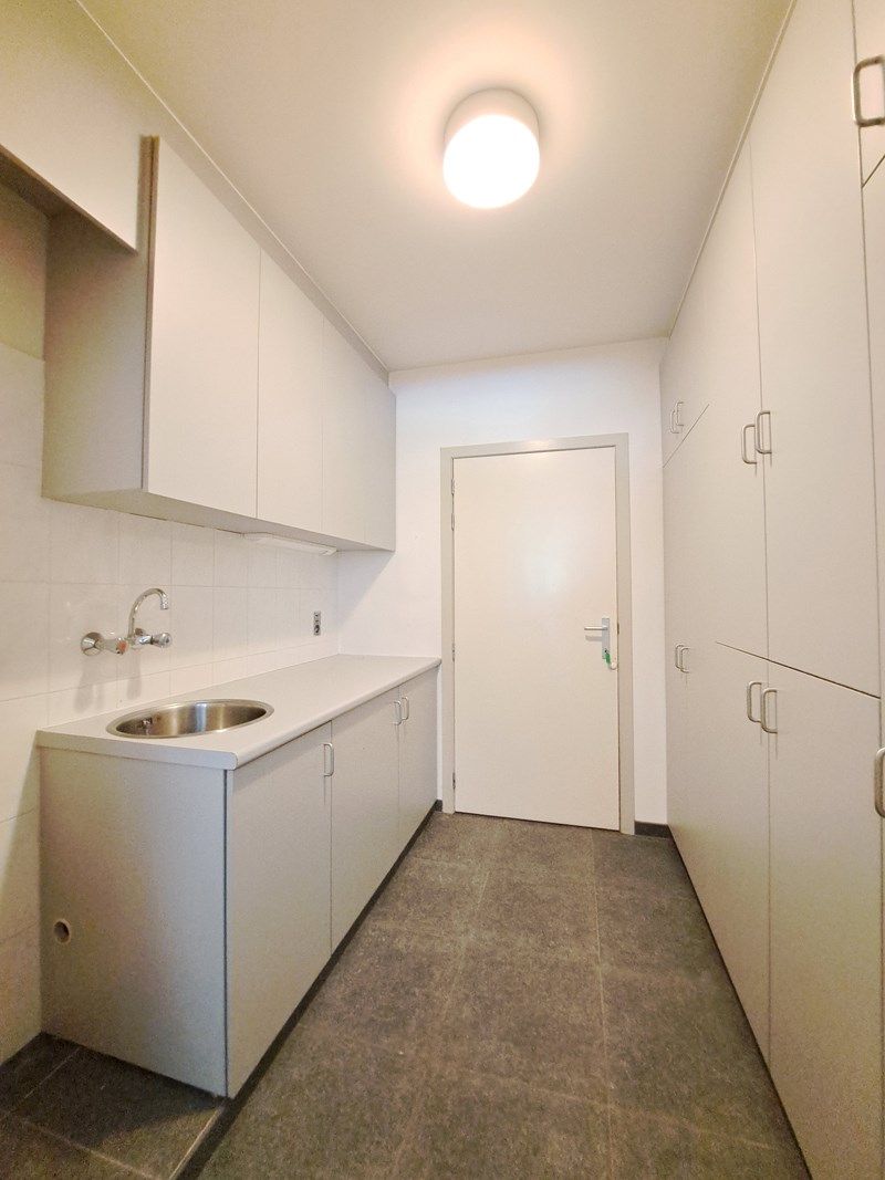 Perfect onderhouden rijwoning te Lommel foto 9