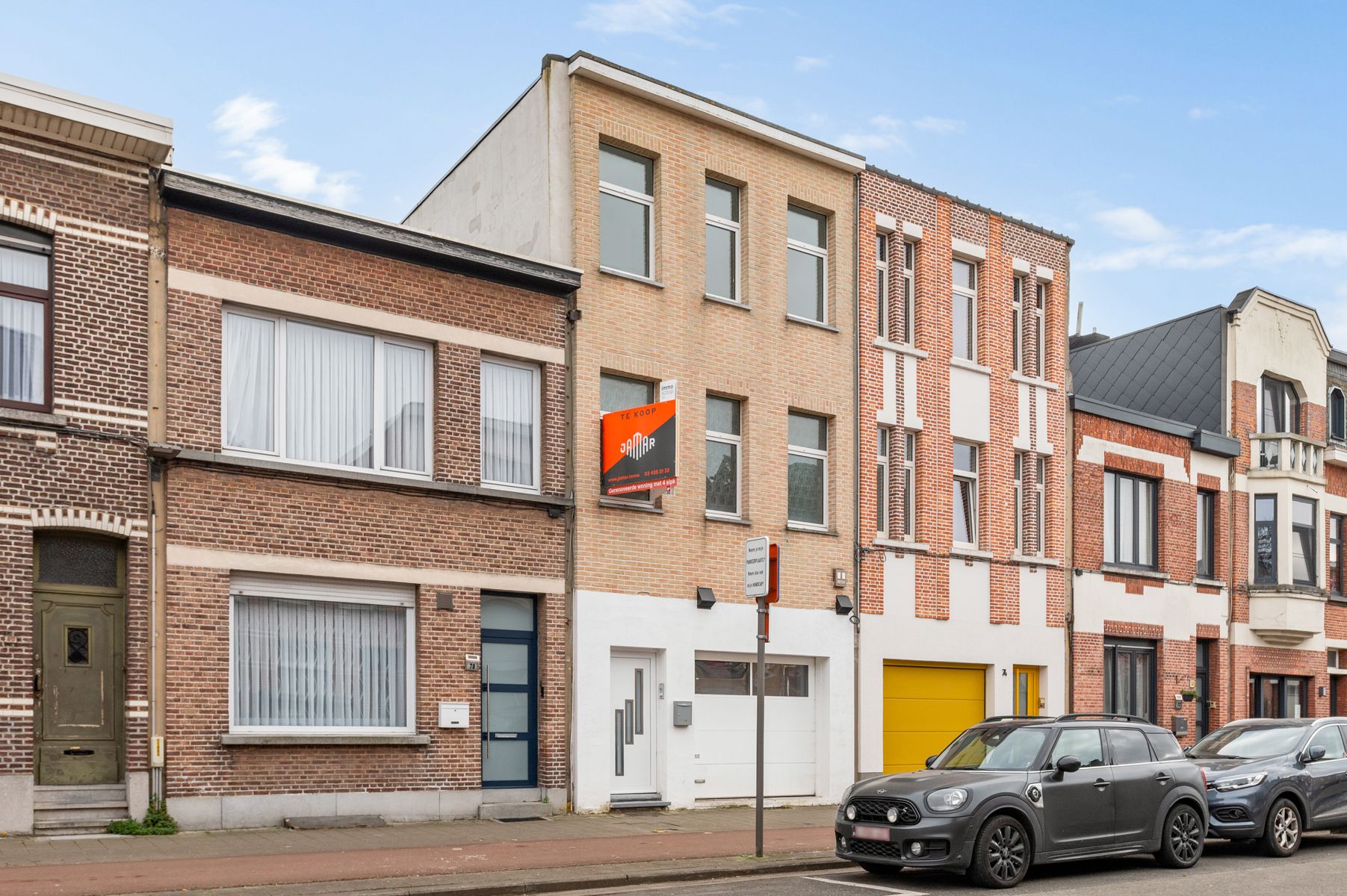 Luxe gerenoveerde woning met 4 slpk en garage foto 18