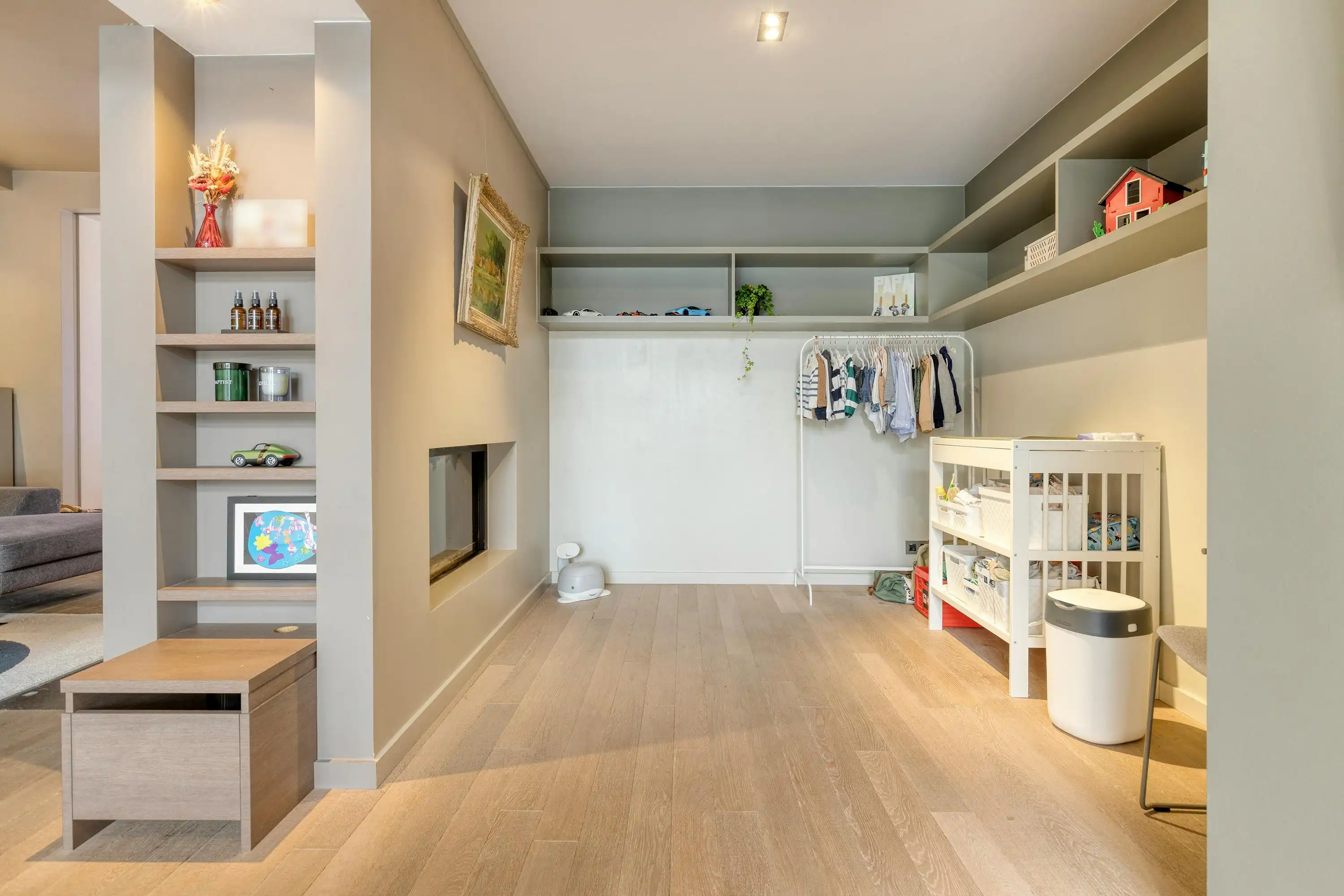Gerenoveerde burgerwoning met 5 kamers te koop Beveren-Leie foto 9