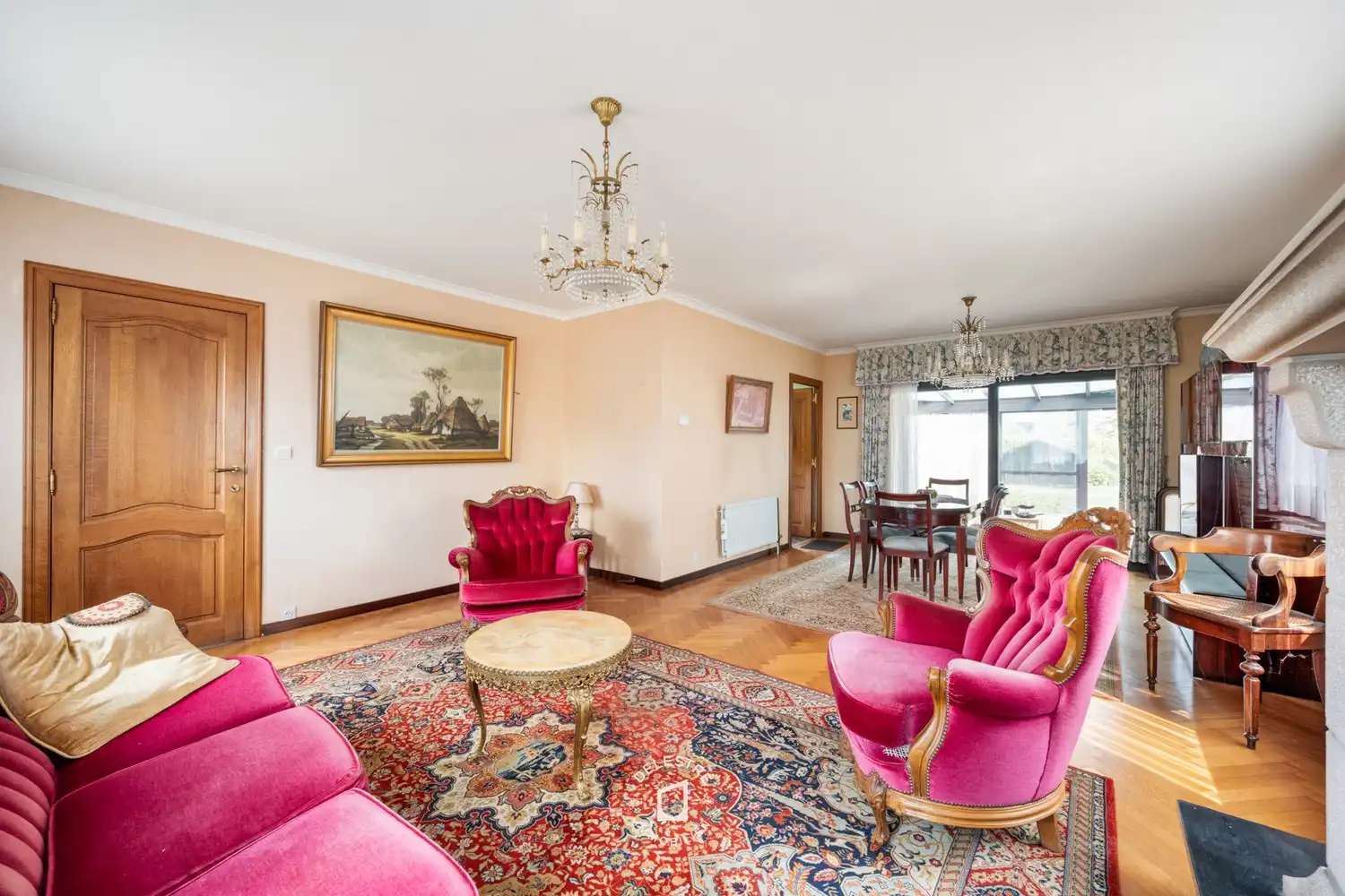 RUIME WONING met garage voor 2 wagens en grote tuin op centrale ligging in Welle foto 10