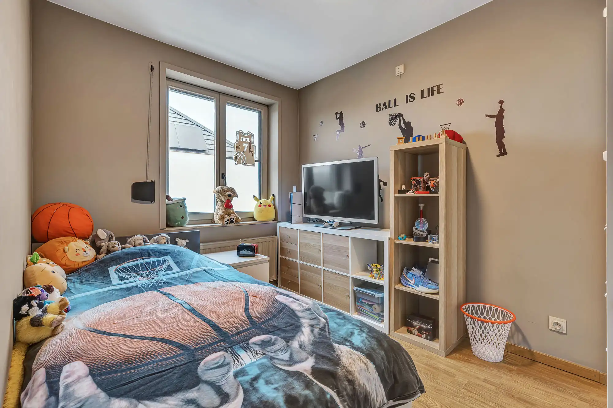 Ruime, volledig gerenoveerde woning op centrale ligging foto 11