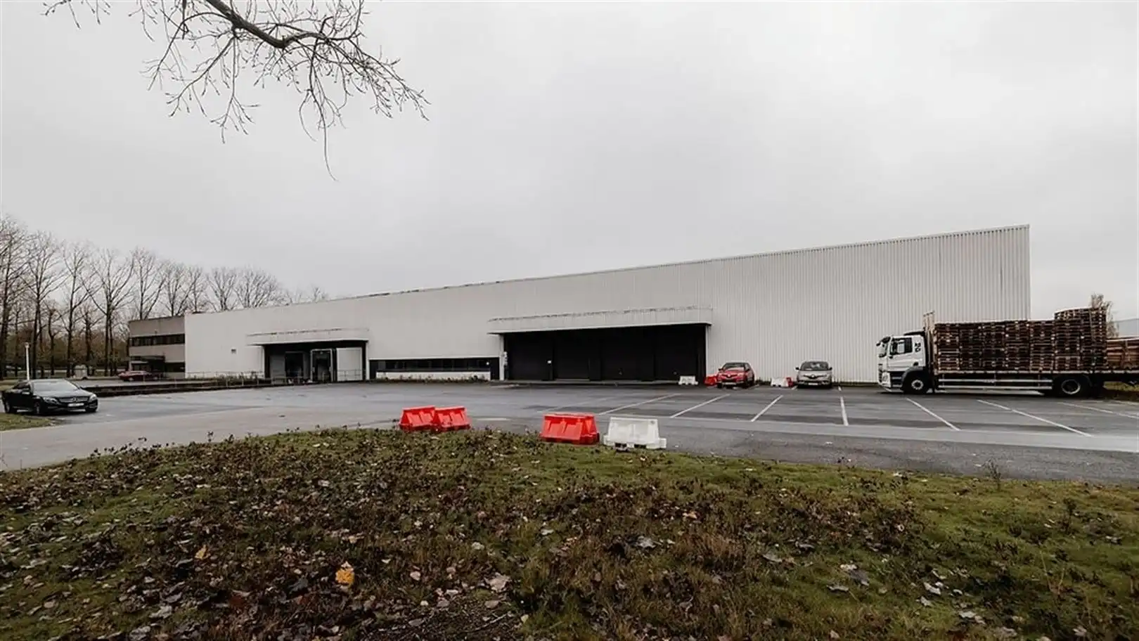 Logistiek magazijn+commerciële zichtlocatie te Mechelen foto 7